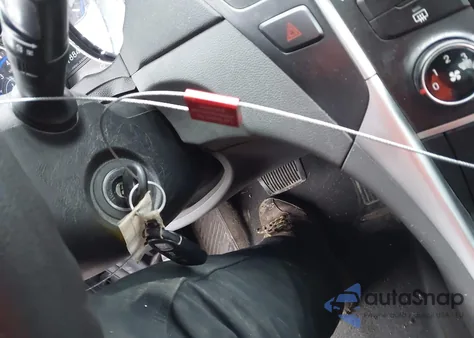 2011 Hyundai Sonata Gls z USA, uszkodzony, nr VIN 5NPEB4AC7BH266685